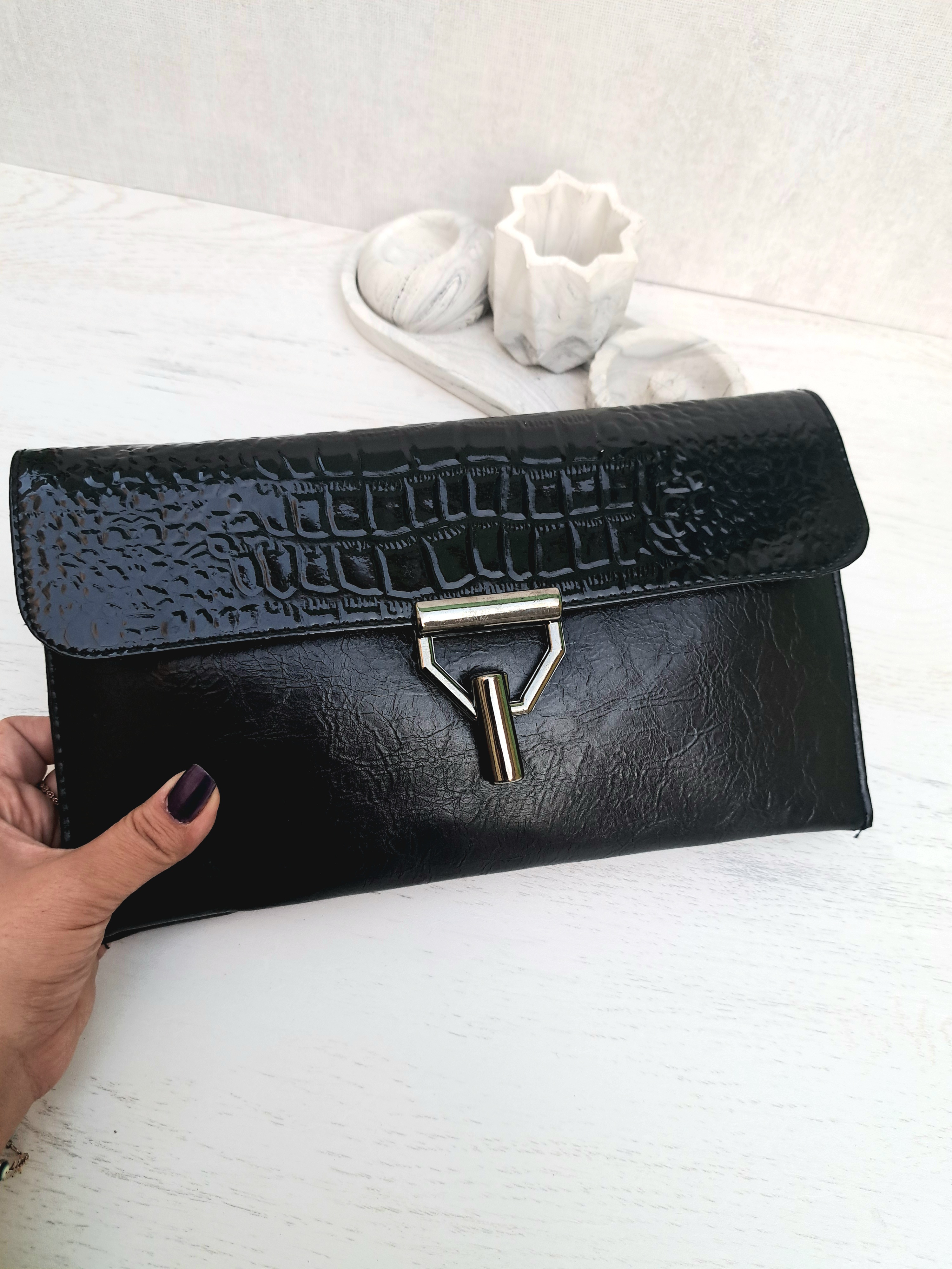 مدل درب ورنی طرح سنگی